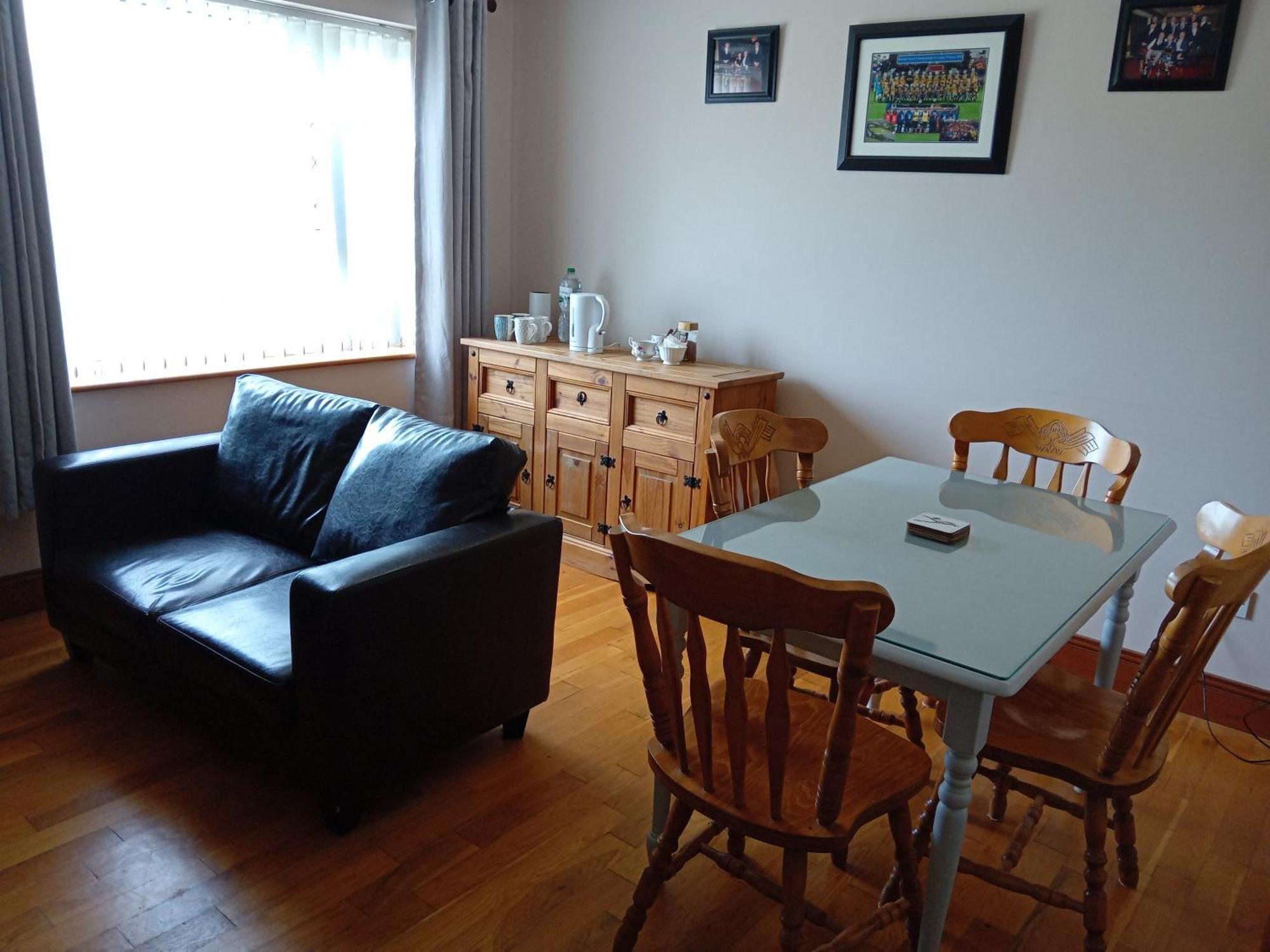 St Kieran'S Apartment Donegal Town ภายนอก รูปภาพ